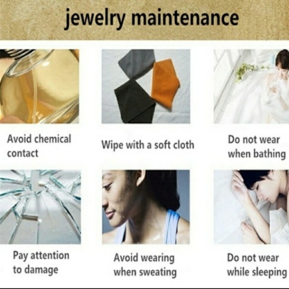 Necklaces - Picture 2 of 4